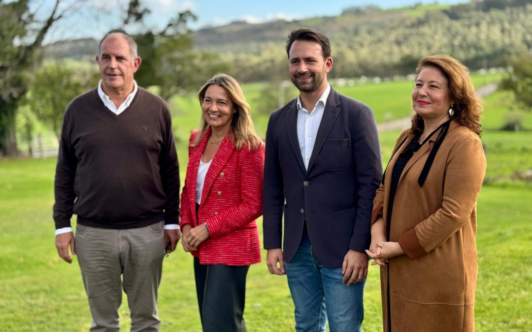 Álvaro Queipo: “Barbón no tiene la voluntad de dar la cara en Europa ni de defender los intereses de Asturias ante el Gobierno de Sánchez, y así es imposible que el campo salga adelante”