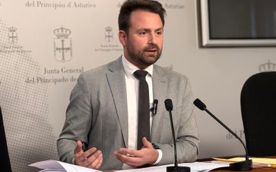 Álvaro Queipo afirma Barbón traiciona a Asturias con la deuda: “Entrega los intereses de nuestra tierra por el sillón de Pedro Sánchez, y los asturianos deberán pagar los excesos de los independentistas”