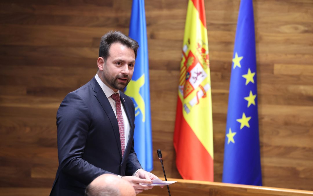 Álvaro Queipo encabeza la delegación del PP de Asturias en la 27 Interparlamentaria popular que, bajo el título “Política que sirve”, se celebra este fin de semana en Sevilla