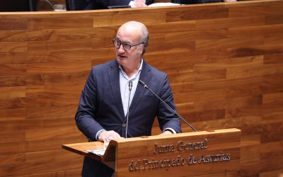 Venta califica de “gobierno collage” los cambios en la Consejerías y critica a Barbón por actuar como un “presidente abalorios”