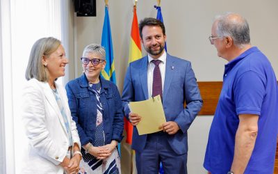 Álvaro Queipo advierte de que el recorte de áreas sanitarias no servirá para solucionar los graves problemas de la Sanidad asturiana: listas de espera y los tiempos para ser atendido por el médico de cabecera y en un hospital