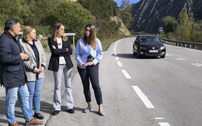 Cristina Vega: “Cada vez que el Gobierno arregla la AS-15 deja al Suroccidente más lejos de Oviedo”