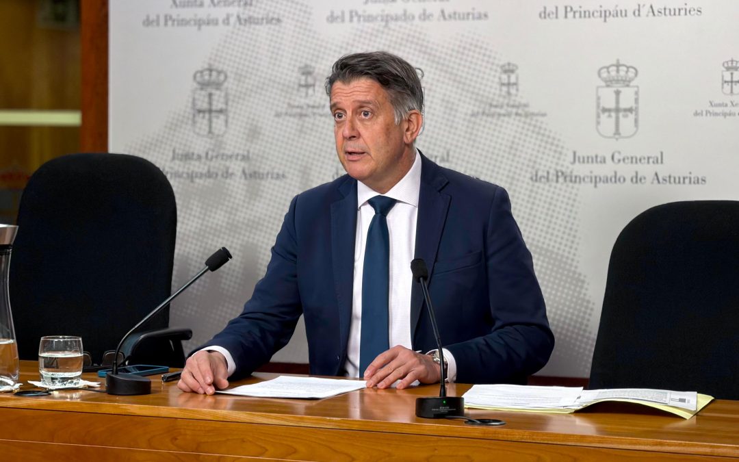 El PP denuncia que el Gobierno de Barbón no cumple la promesa de la anterior legislatura y sigue sin revisar las directrices comerciales