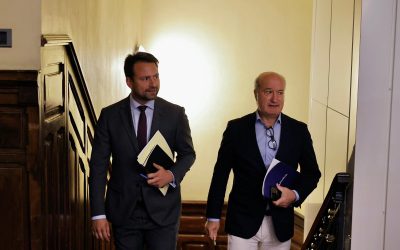 El PP afirma que el dictamen inicial de la comisión Cerredo demuestra que el Gobierno de Barbón “está aislado política y socialmente, y vive una realidad paralela y lejana”
