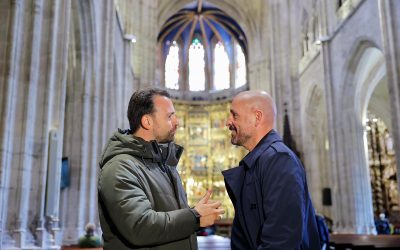 Álvaro Queipo advierte de que el Prerrománico “no está suficientemente cuidado, solo se hacen parcheos y el presupuesto se ha reducido en 2,5 millones en dos años”