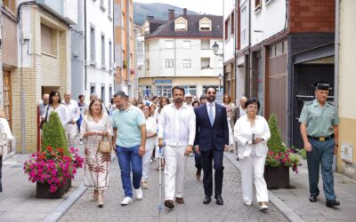 Álvaro Queipo reclama una asturianía “sin partidismos” y pide que todos los grupos de la Junta General participen en el Congreso Mundial que se celebrará en Buenos Aires
