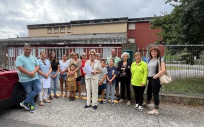 El PP denuncia la “incapacidad de gestión” de la Consejería de Educación ante el nuevo retraso en la sustitución de la cubierta del Colegio Público San Pedro de Piñeres