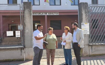 El PP denuncia que Educación reduce de seis a cuatro los talleres de inglés del Centro de Educación de Personas Adultas del Caudal, a pesar de que la oferta ya no cubría toda la demanda